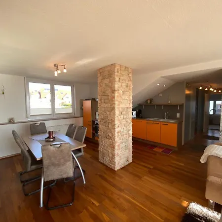 Feriendomizil Hehl Lägenhet *